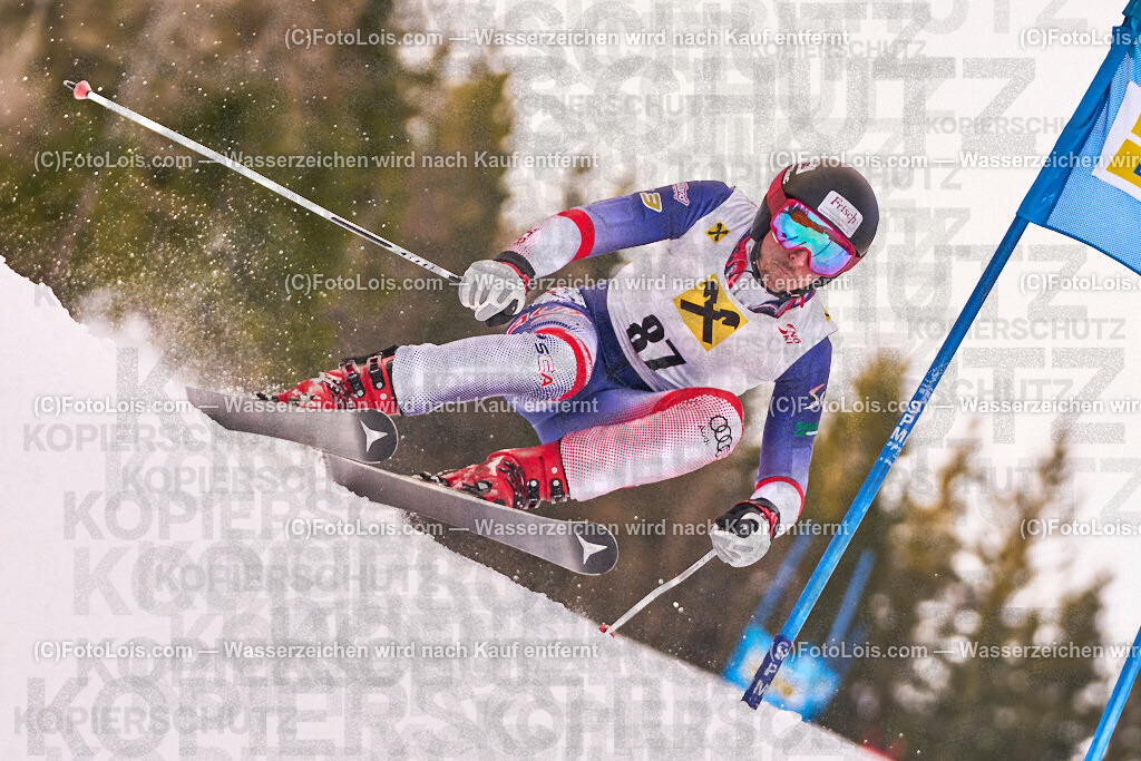 ALP1149_MastersCup-RTL-II_LKHF_Frisch Christoph | NÖ Raiffeisen MastersCup, Jugend - Damen - Herren, Riesentorlauf-Rennen 2 auf der Fuchswaldpiste in Lackenhof am Ötscher, durchführender Verein: Schiklub Lackenhof, So 9. Februar 2025.