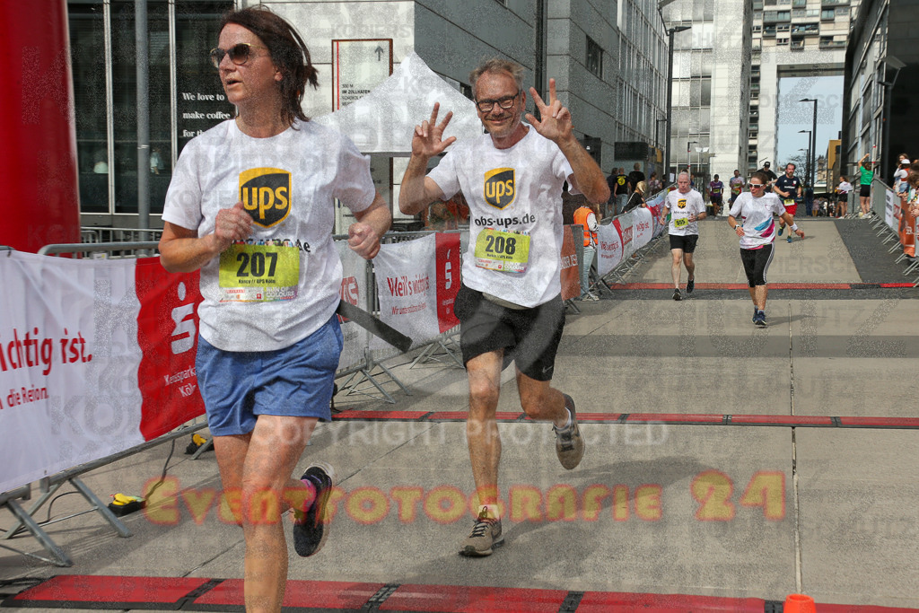 250920_1328_EX1_4779 | Sportfotografie im Rhein-Sieg Kreis, Köln, Bonn, NRW, Rheinland Pfalz, Hessen, etc. Unser Tätigkeitsfeld umfasst den Laufsport vom Volkslauf über den Marathon, Duathlon, Triathon bis zum Ultralauf wie Kölnpfad Ultra oder Schindertrail.