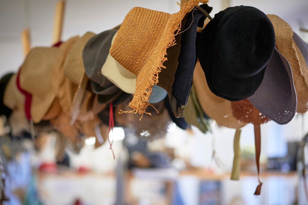 Mühlbauer Hutmanufaktur | WIen, Austria - March 04, 2020; Mühlbauer Hutmanufaktur. - Realisiert mit Pictrs.com