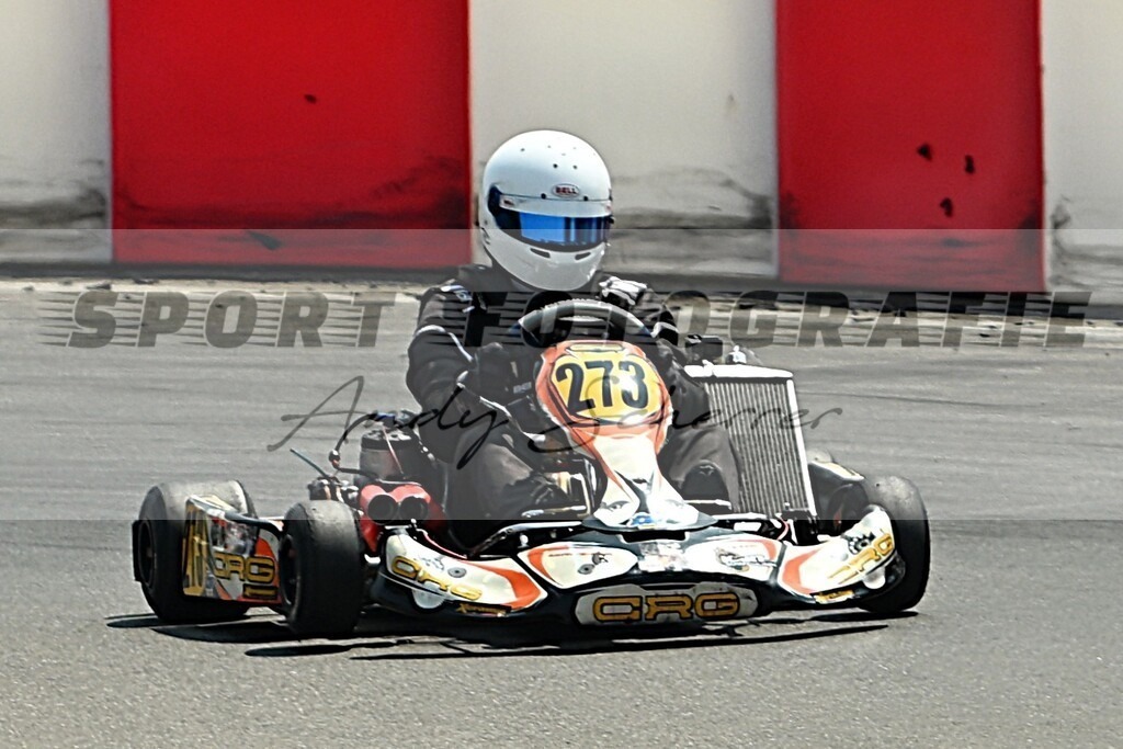 aDSC_9620 | Kaufen Sie Sportbilder im Onlineshop von Andy Scherrer Sportfotografie. Faszinierende Bilder von Sportevents aus der ganzen Schweiz. Fussball, Frauenfussball, Unihockey, Handball, Schwingen und weiteren Sportarten. - Realisiert mit Pictrs.com