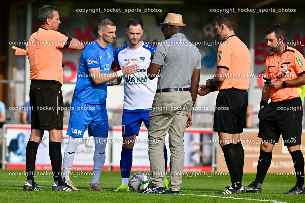 SAK vs. SK Treibach | Martin Leitgeb Referee, #24 Zoran Vukovic SAK,#10 Kevin Vaschauner Böck SK Treibach, , Pfarrprovisor Dr. Charles Mubiru, Patrick Treffer Referee, Roman Weger Referee,  SAK vs. SK Treibach, SAK vs. SK Treibach am 29.05.2024 in Klagenfurt (Sportpark Welzenegg), Austria, (Photo by Bernd Stefan)
