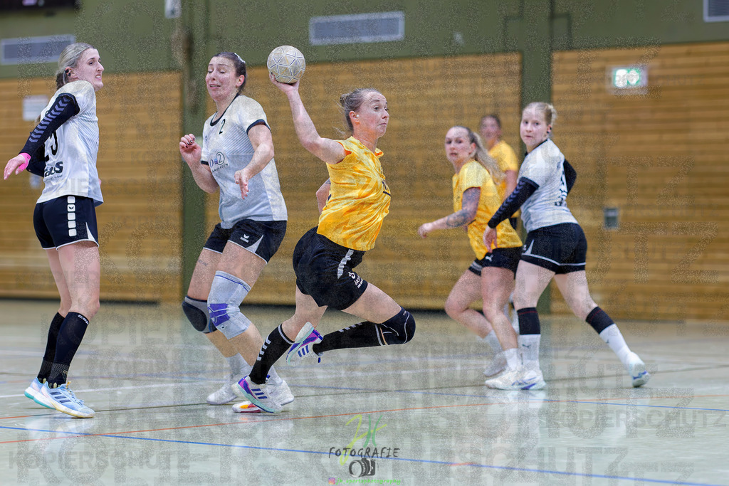 Frauen Oberliga Mitte (HHV); HSG Eibelshausen/Ewersbach - HSG Linden | Frauen Oberliga Mitte (HHV); HSG Eibelshausen/Ewersbach - HSG Linden am 15.11.2025 in Eibelshausen (Holderberghalle)Photo © 2025 - Jörg Heinrich - Realisiert mit Pictrs.com