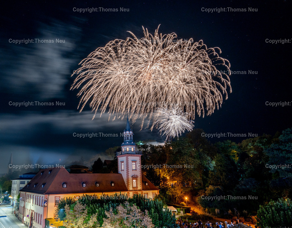 DSC_9522 | bbe, Bensheim, Winzerfest, Feuerwerk mit Rodensteiner Hof, ,, Bild: Thomas Neu