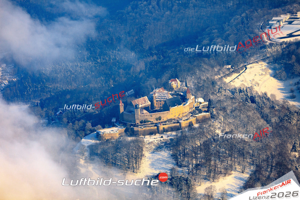 Die Luftaufnahme Veste - Coburg wurde vom UL-Flugzeug (keine Drohne) aus fotografiert.Hohe Druck- Auflösung-die Geschenkidee!