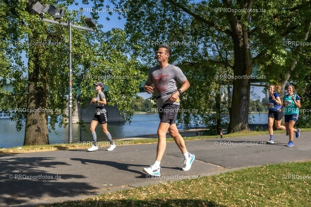 ASV OBI Brueckenlauf 2023 ; 10.09.2023 | Impressionen im Bereich des Katzenbuckels und des Rheinparks; ASV OBI Brueckenlauf 2023  am 10.09.2023 im Bereich Katzenbuckel und Rheinpark in Koeln/Deutschland. Photo: Ulrich Fassbender