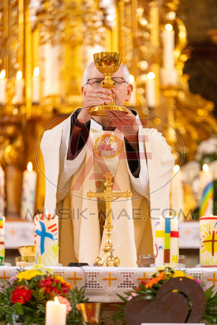 MAE-pic_148 | Der online Fotoshop des Inzeller Fotografen MAE - Marc Anton Eicher. Hier können Sie ihre Fotos und Stockfotos online bestellen als Download oder als Ausdruck, der ihnen bequem nach Hause geschickt wird.
Ihr Marc Anton Eicher - der Inzeller Fotograf - Realisiert mit Pictrs.com