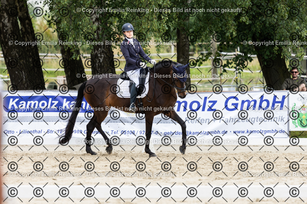 CL5A8079 | Emilia Reinking Fotografie - Realisiert mit Pictrs.com