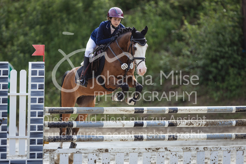 240519_Kalthof_Ponytrophy-181 | Deine schönsten Turniermomente als professionelle Fotos! Entdecke hochwertige Pferdesport-Fotografie im Online-Shop. Jetzt Fotos finden & bestellen!