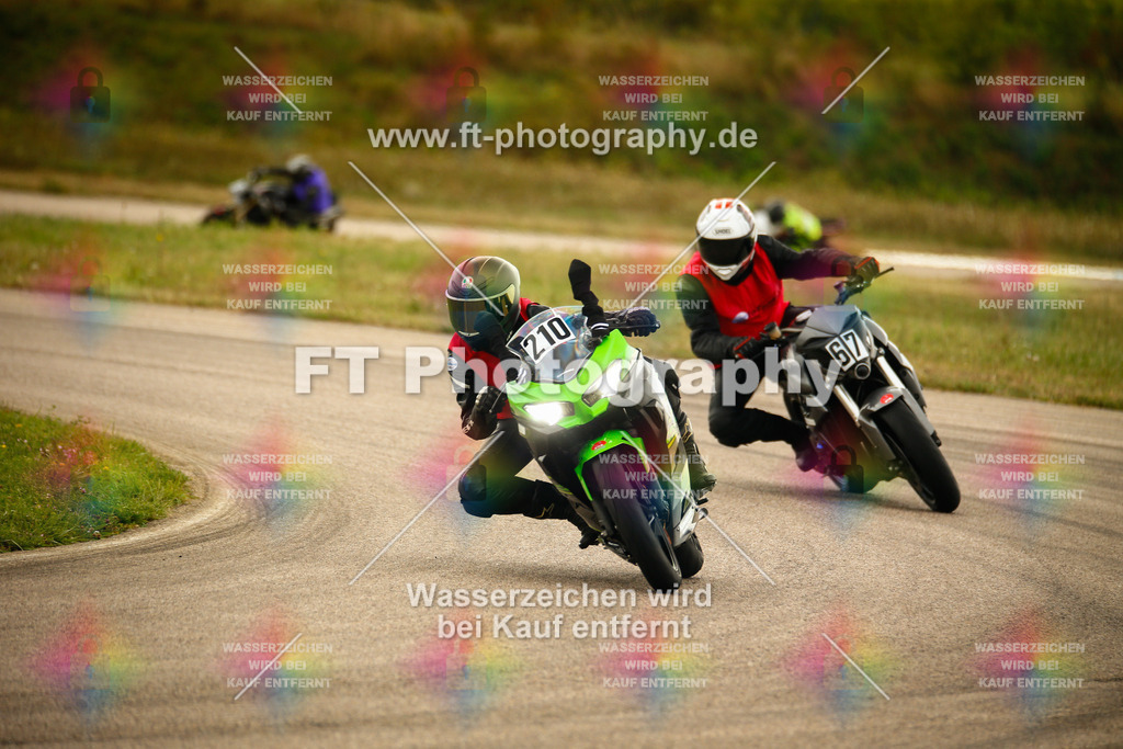 _MOT7687 | Hier findet Ihr Bilder von Touristenfahrten auf der Nürburgring Nordschleife oder von anderen Veranstaltungen die ich besucht habe. Viel Spass beim Durch Schauen 