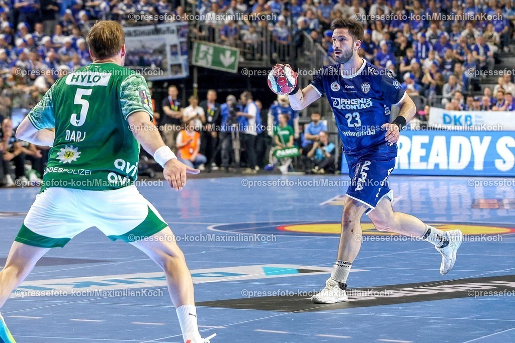 xSSCx18042601004 | 18.04.2026, xsscx, Handball, DHB-Pokal Lidl Final4, TBV Lemgo-Lippe - Füchse Berlin, Saison 2025 / 2026 Herren, Lanxess Arena: Tim Suton (TBV Lemgo Lippe #23) Photo: xSandraxScherningxPressefotoKochx