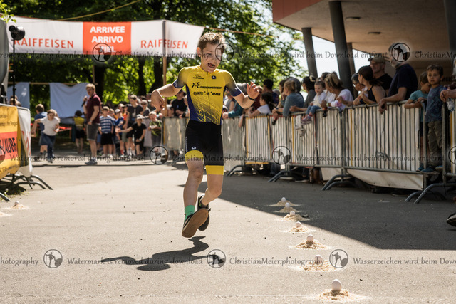 Eierlesen 2026 | Sie wurden bei einem Event oder Sportanlass fotografiert? Hier finden sie ihre Bilder! - Realisiert mit Pictrs.com