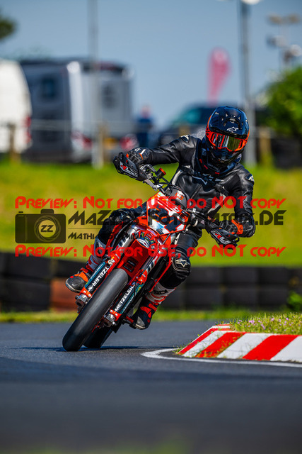 MaZZes_FotoMatrix_240510_6007705_3356 | S2