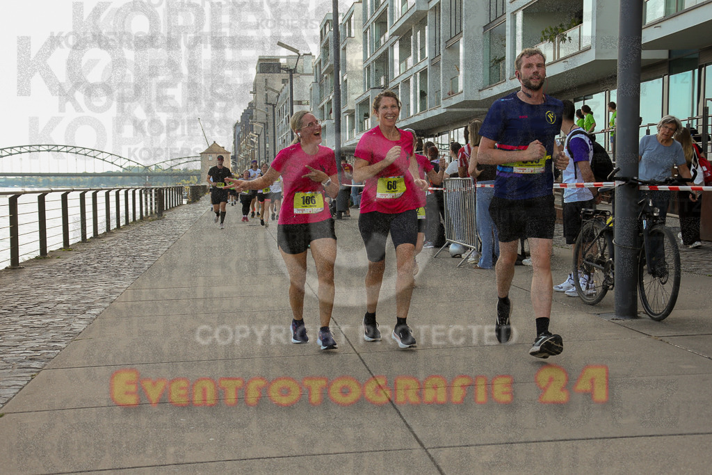 250920_1451_EX1_7870 | Sportfotografie im Rhein-Sieg Kreis, Köln, Bonn, NRW, Rheinland Pfalz, Hessen, etc. Unser Tätigkeitsfeld umfasst den Laufsport vom Volkslauf über den Marathon, Duathlon, Triathon bis zum Ultralauf wie Kölnpfad Ultra oder Schindertrail.