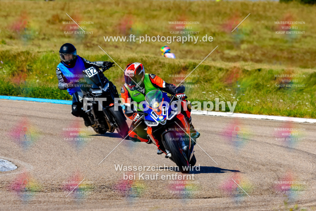 011-3738 | Hier findet Ihr Bilder von Touristenfahrten auf der Nürburgring Nordschleife oder von anderen Veranstaltungen die ich besucht habe. Viel Spass beim Durch Schauen 