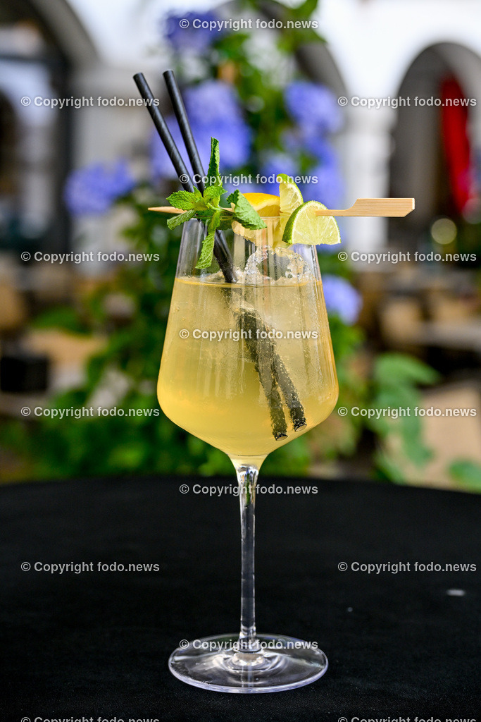 Stadtliebe Linz_ 04.06.2024-22 | 04.06.2024, Linz, AUT, Stadtliebe, Gastronomie, im Bild Limoncellospritzz