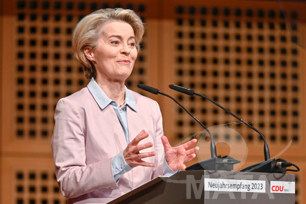 _DWI0651 | Politikerin Ursula von der Leyen beim CDU-NRW Neujahrsempfang in Düsseldorf. Düsseldorf, 28.01.2023 - Realisiert mit Pictrs.com