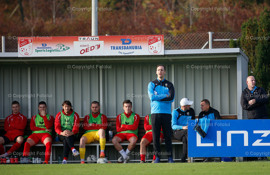 A_LUI_19102024_00015 | SPORT FUSSBALL REGIONALLIGA ASKOE OEDT -WILDON 19.10.2024 IM BILD: TRAINER ALEXANDER ZELLHOFER (OEDT) ) FOTO.FOTOLUI