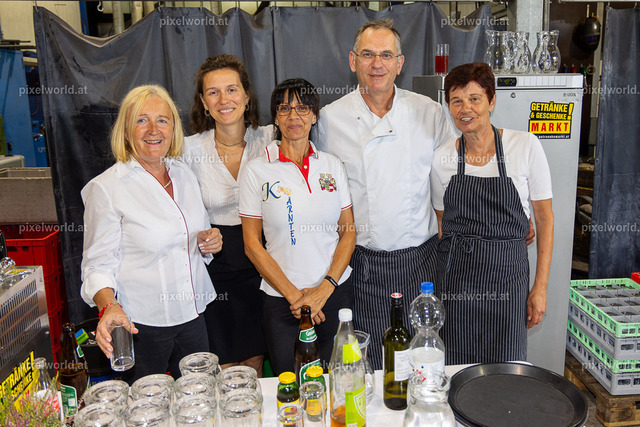 Verleihung des Kärntner Landeswappen an die Firma EFG | Bildershop von pixelworld.at - Realisiert mit Pictrs.com