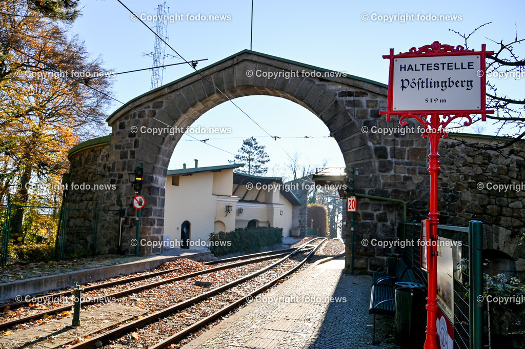 Pöstlingbergbahn_ Strassenbahn_ 13.11.2022-5 | 13.11.2022, Linz, Pöstlingbergbahn, AUT, Strassenbahnhaltestelle, Poestlingbergbahn, Haltestelle, Pöstlingbergbahn, im Bild Pöstlingbergbahn Haltestelle, Bergbahnhof