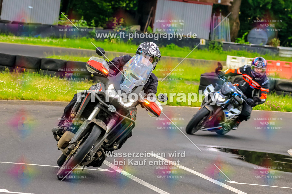 VBK-6668 | Hier findet Ihr Bilder von Touristenfahrten auf der Nürburgring Nordschleife oder von anderen Veranstaltungen die ich besucht habe. Viel Spass beim Durch Schauen 