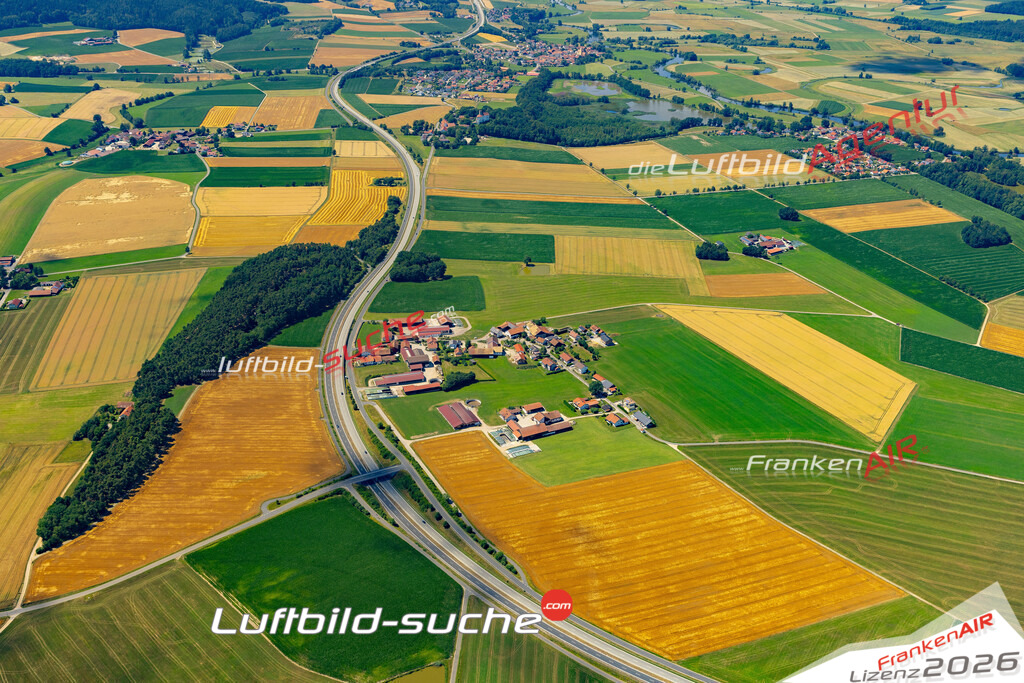 Die Luftaufnahme Ried a. Pfahl - Cham wurde 2022 vom Flugzeug aus (keine Drohne) erstellt. Hohe Auflösung -für große Poster und Wandbilder geeignet - Garantiert!