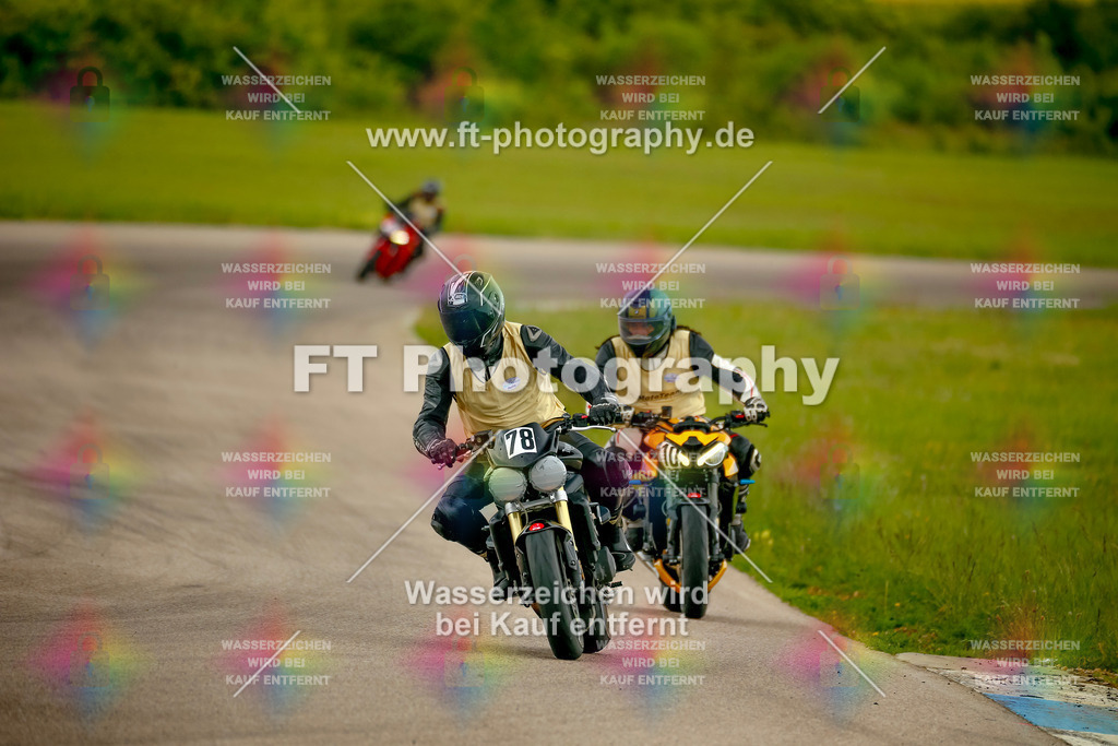 _MOT2406 | Hier findet Ihr Bilder von Touristenfahrten auf der Nürburgring Nordschleife oder von anderen Veranstaltungen die ich besucht habe. Viel Spass beim Durch Schauen 