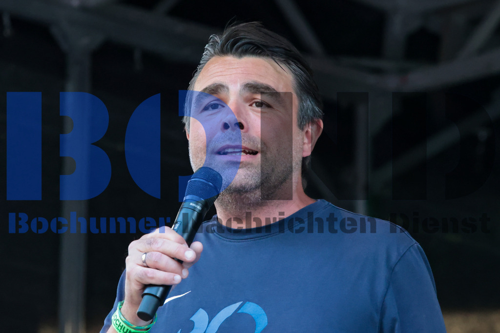 SES_BTBRED20250704-16 | bond - Realisiert mit Pictrs.com