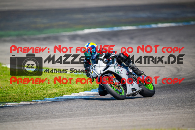 MaZZes_FotoMatrix_240520_6007705_3862 | GELB