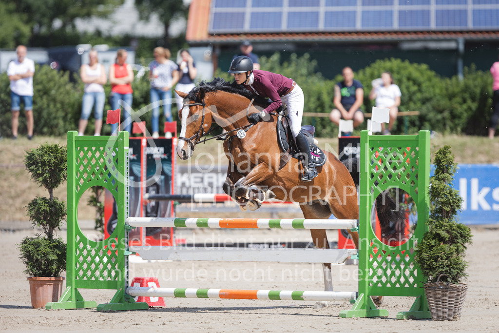220612_LüPfSpTa_Stil-A2-342 | Lützower Pferdesporttage
Stilspringprüfung Kl.A** geschlossen
12.06.2022