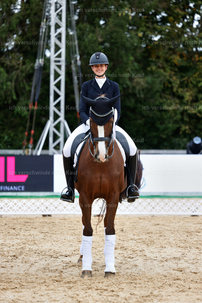 6-Siegerehrung-AMATUER-DRESSUR S_  -StoibPH-3636 | working equitationturnier fotograf videograf stoibphotography marixx film working equitation deutschland reitsport turnierfotografie eventfotografie equestrian events