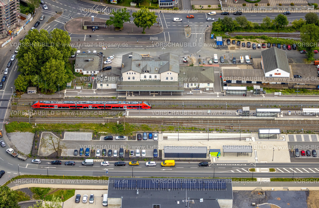 Arnsberg220601255 | Luftbild, Bahnhof Neheim-Hüsten, Hüsten, Arnsberg, Sauerland, Nordrhein-Westfalen, Deutschland