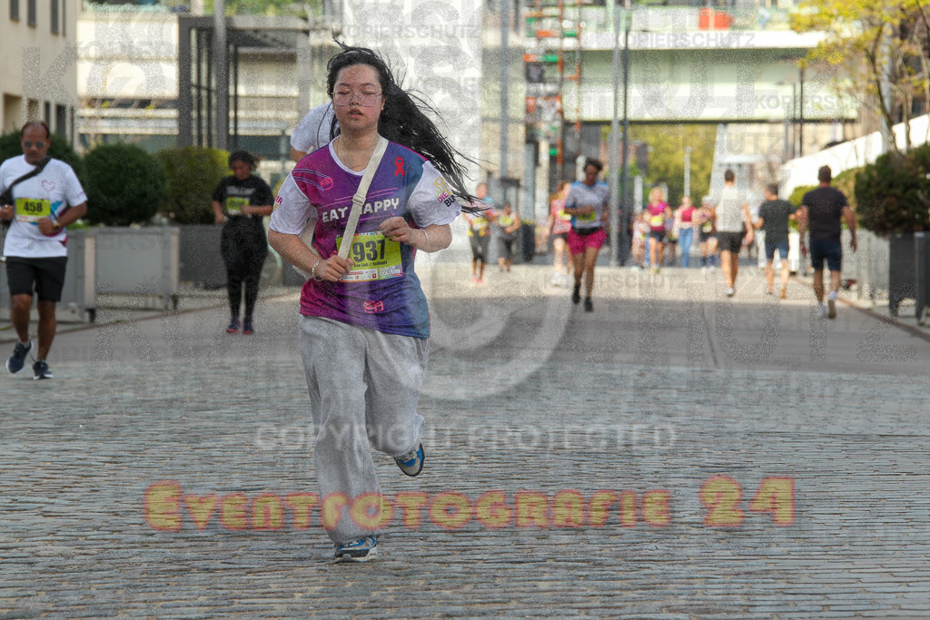 250920_1337_EV4_6308 | Sportfotografie im Rhein-Sieg Kreis, Köln, Bonn, NRW, Rheinland Pfalz, Hessen, etc. Unser Tätigkeitsfeld umfasst den Laufsport vom Volkslauf über den Marathon, Duathlon, Triathon bis zum Ultralauf wie Kölnpfad Ultra oder Schindertrail.