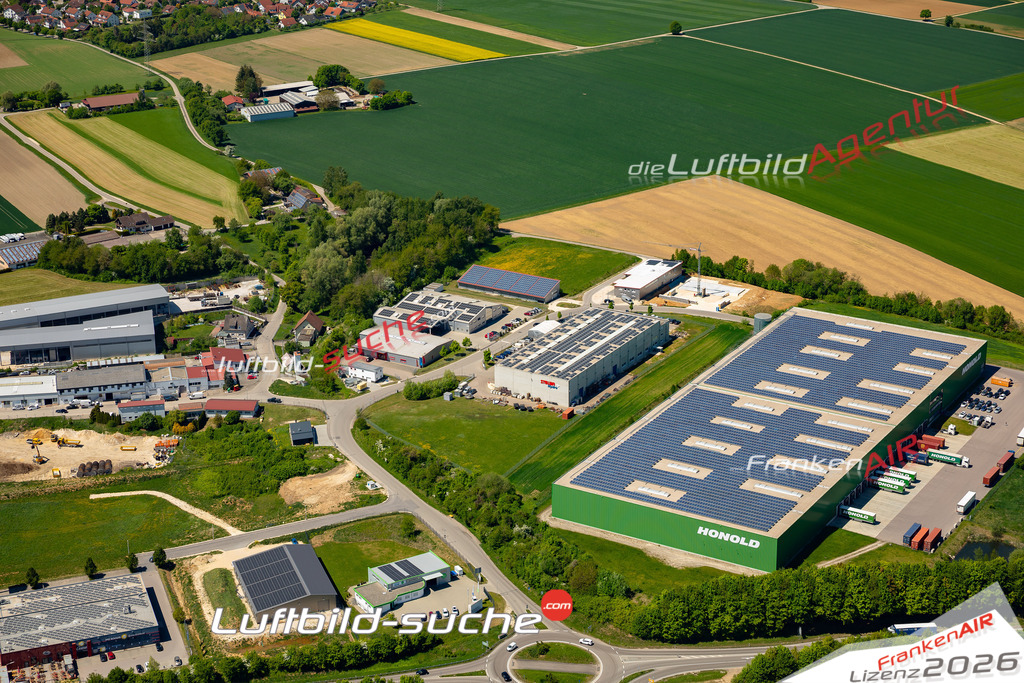 Luftaufnahme von Herbrechtingen - Die Luftaufnahme wurde 2025 vom UL-Flugzeug heraus erstellt ( keine Drohne ) - Hochauflösende Luftaufnahme - für professionelle Ausdrucke geeignet. Die Geschenkidee !Mit Lizenz und Bildrechte bestellbar
