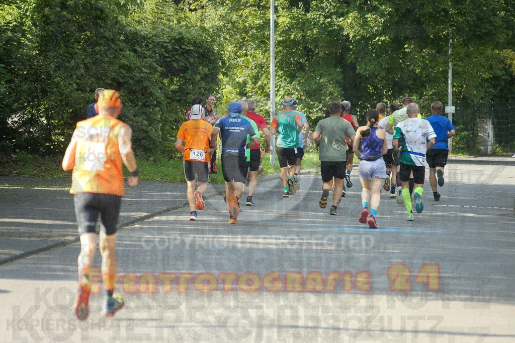 230804_1806_EX1_3673 | Sportfotografie im Rhein-Sieg Kreis, Köln, Bonn, NRW, Rheinland Pfalz, Hessen, etc. Unser Tätigkeitsfeld umfasst den Laufsport vom Volkslauf über den Marathon, Duathlon, Triathon bis zum Ultralauf wie Kölnpfad Ultra oder Schindertrail.