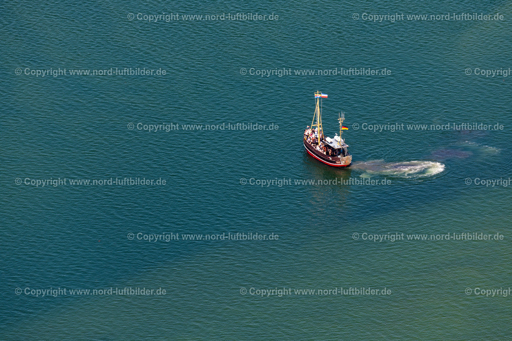 Sylt_List_Rosa_Paluka_Adler_Schiffe_ELS_8884130822 | LIST 13.08.2022 Passagier- und Fahrgast-Kutter " Rosa Paluka " von der Reederei Adler Schiffe in List auf der Insel Sylt im Bundesland Schleswig-Holstein, Deutschland. // Passagier- und Fahrgast-Kutter " Rosa Paluka " von der Reederei Adler Schiffe in List auf der Insel Sylt im Bundesland Schleswig-Holstein, Deutschland. Foto: Martin Elsen