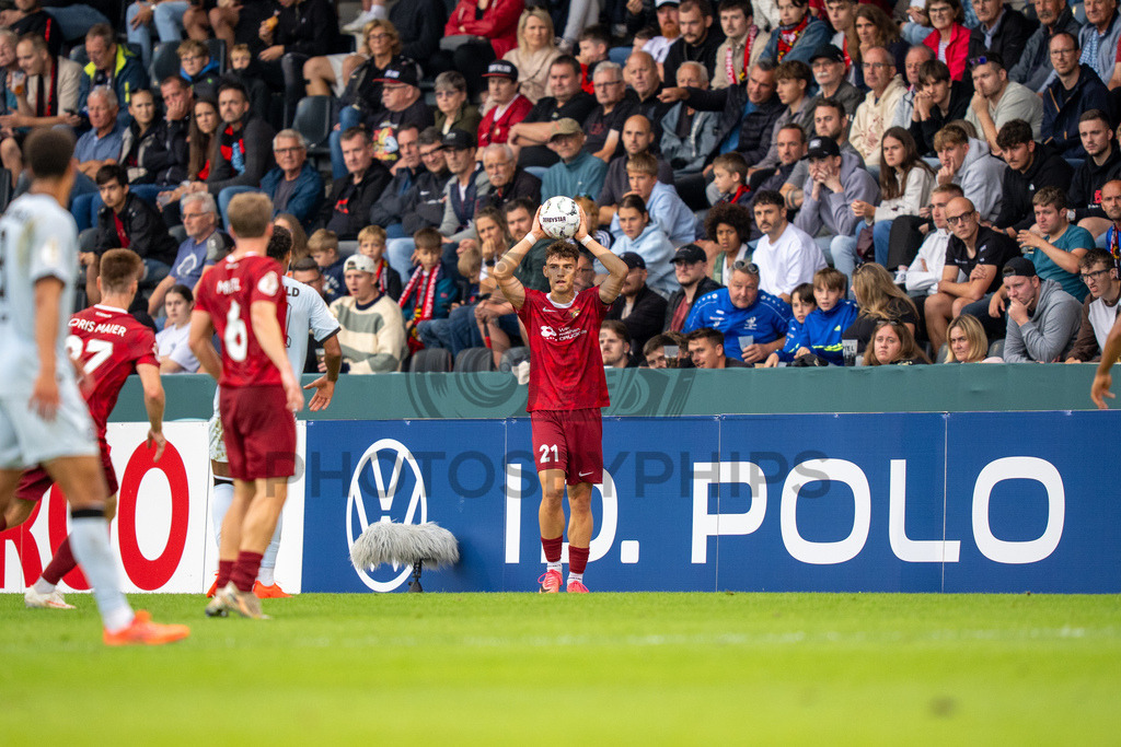 SG Sonnenhof Großaspach vs. Arminia Bielefeld, Fussball, DFB-Pokal, 1. Runde, 22.08.2026 | Luca Molinari (SG Sonnenhof Großaspach, #21),SG Sonnenhof Großaspach vs. Arminia Bielefeld, Fussball, DFB-Pokal, 1. Runde, 22.08.2026,DFB regulations prohibit any use of photographs as image sequences and/or quasi-video