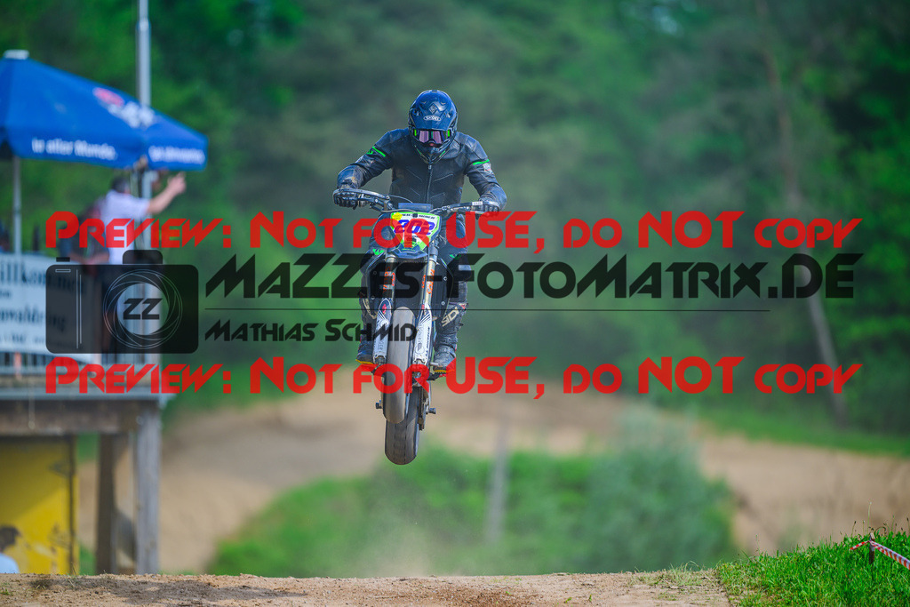 MaZZes_FotoMatrix_240510_6007705_5097 | S5