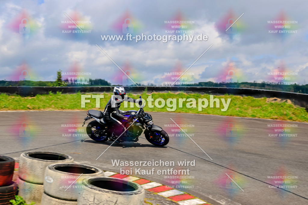 _TCM3314 | Hier findet Ihr Bilder von Touristenfahrten auf der Nürburgring Nordschleife oder von anderen Veranstaltungen die ich besucht habe. Viel Spass beim Durch Schauen 