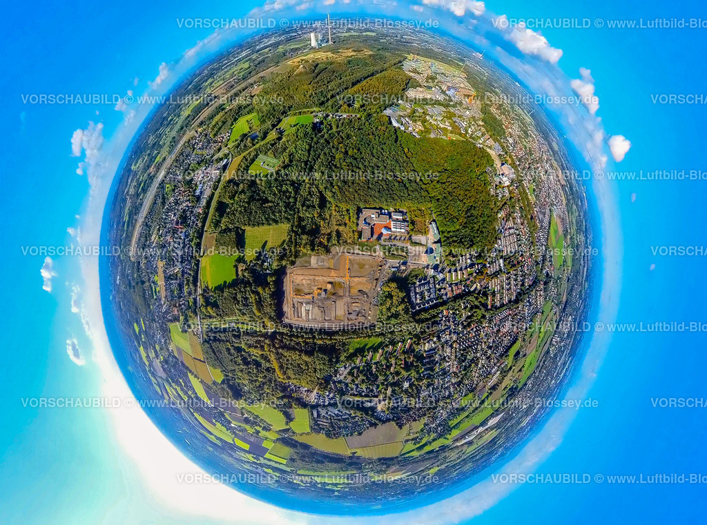 Bergkamen241090082BaugebietSchachtKuckuck | Luftbild, Baustelle Baugebiet Schacht Kuckuck für neue Waldsiedlung auf dem ehemaligen Bergwerk Grimberg 3/4 Gelände, TÜV Nord und Neubau-Wohnsiedlung Unter den Telgen am Kreisverkehr, Waldgebiet, Erdkugel, Fisheye Aufnahme, Fischaugen Aufnahme, 360 Grad Aufnahme, tiny world, little planet, fisheye Bild, Weddinghofen, Bergkamen, Ruhrgebiet, Nordrhein-Westfalen, Deutschland