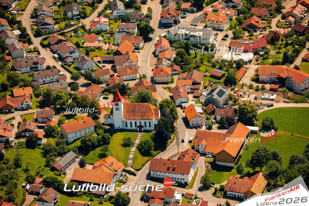 Das Luftbild zeigt :  Haldenwang - Die Luftaufnahme wurde 2024 vom UL-Flugzeug aus erstellt ( keine Drohne ) - Hochauflösende Luftaufnahme - Für grossformatige Ausdrucke geeignet. Die Geschenkidee !Mit Lizenz und Bildrechte bestellbar