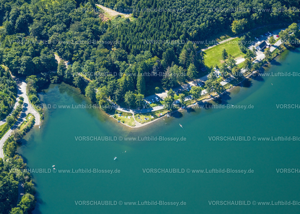 Drolshagen250809796 | Luftbild, Listertalsperre mit Uferweg Kalberschnacke, Bucht mit Waldgebiet und Badestelle, Herpel, Drolshagen, Sauerland, Nordrhein-Westfalen, Deutschland