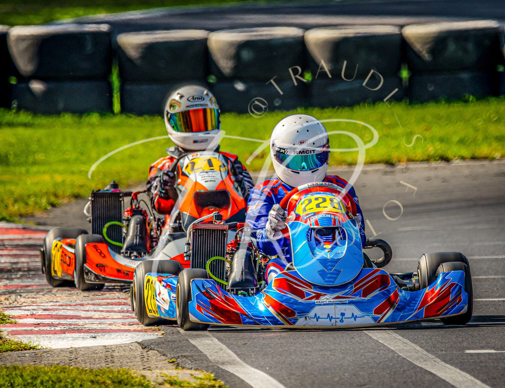 E0396AC6-4731-4CE7-8CAC-4850721709F8 | traudl_s_fotos