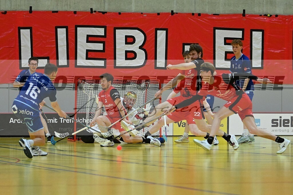 aaaaDSC_6960 | Kaufen Sie Sportbilder im Onlineshop von Andy Scherrer Sportfotografie. Faszinierende Bilder von Sportevents aus der ganzen Schweiz. Fussball, Frauenfussball, Unihockey, Handball, Schwingen und weiteren Sportarten. - Realisiert mit Pictrs.com