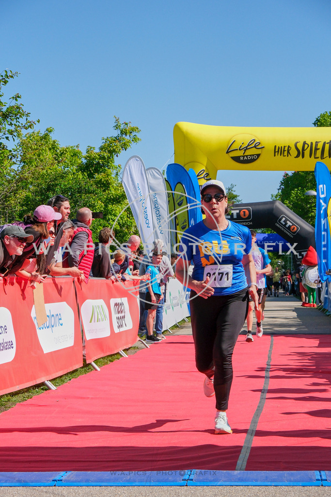 ..... | LINZ,AUSTRIA,27.April 24, Int. 3 Brückenlauf Linz  , Image shows: Photo: WAPICS / Michael ring