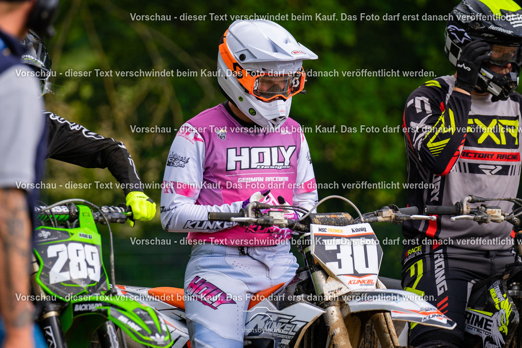 20260607_MSCParmen-0137 | Sportfotografin aus Berlin-Brandenburg mit Fokus auf Motocross. Ich halte deine sportliche Leistung und echte Emotionen auf und neben der Strecke professionell fest. Entdecke die Fotos von deinem Rennen und bestelle sie direkt hier im Shop.