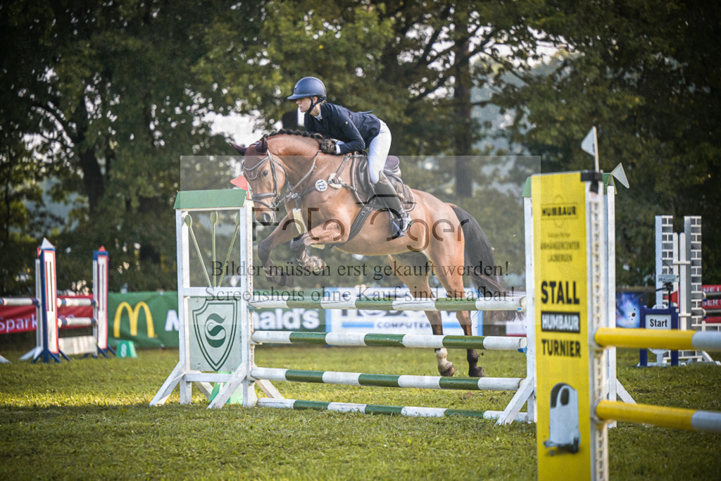 DOS_0649 | Entdecke hochwertige Reitturnierfotos von Foto Oger. Professionell, emotional und authentisch – jetzt Lieblingsmomente im Shop bestellen.Deutschlandweite Turnierfotografie. - Realisiert mit Pictrs.com