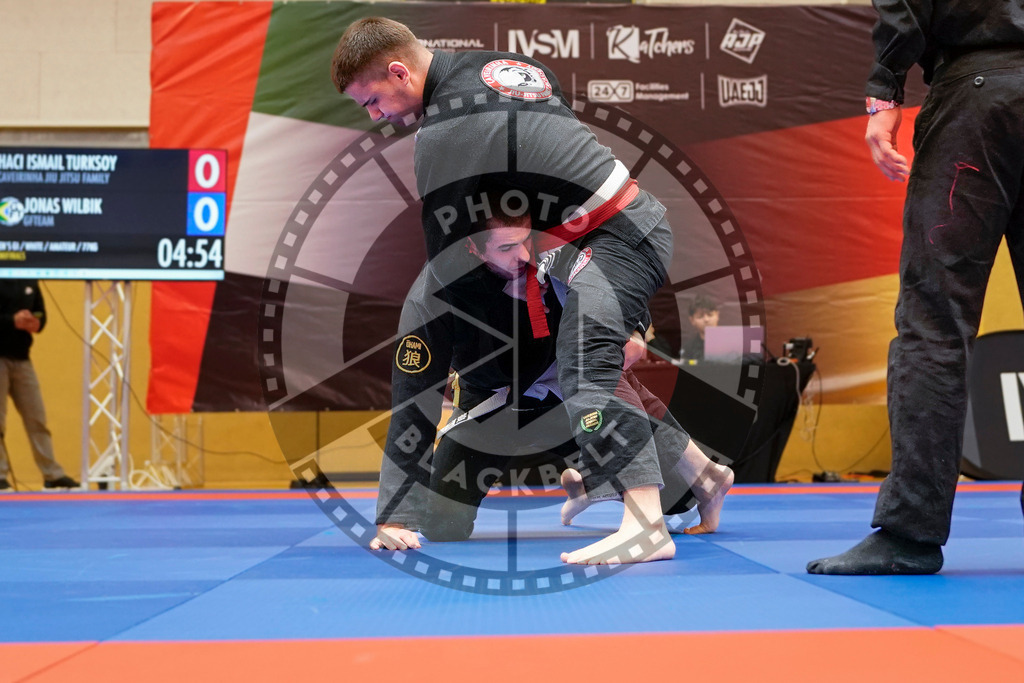20240203PBB07447 | Fighters compete during the Brazilian Jiu-Jitsu Championship of the AJP Tour in Maintal by Frankfurt am Main, Germany, on February 2, 2024.