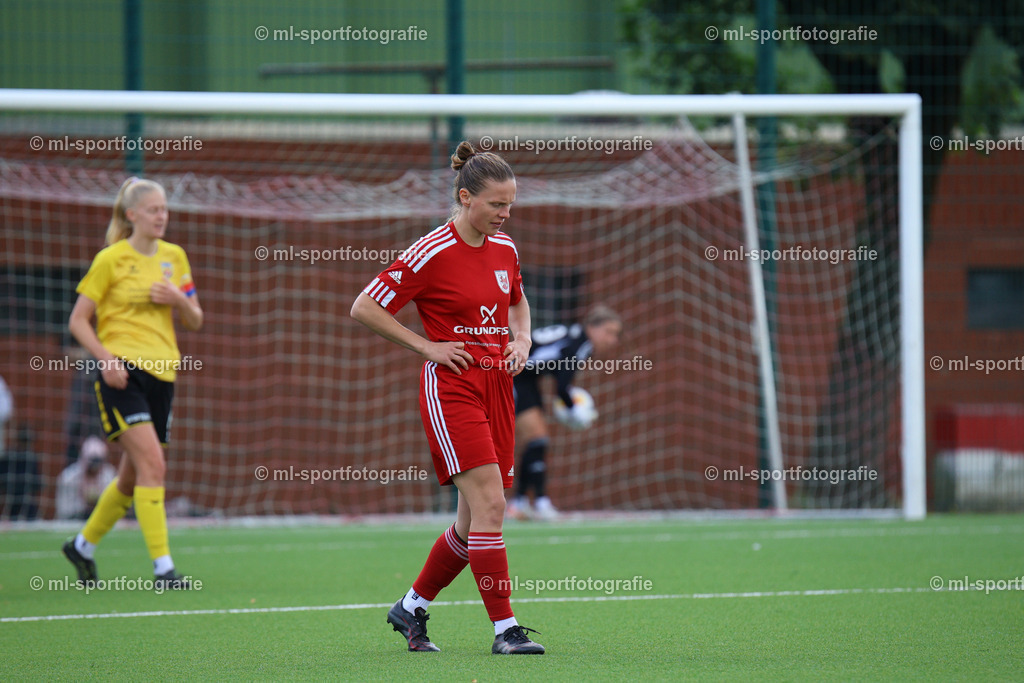 Fußball I Frauen I Saison 2025/2026 I Oberliga Schleswig-Holstein I 2. Spieltag I SV Wahlstedt - SV Frisia 03 Risum-Lindholm | ml-sportfotografie - Realisiert mit Pictrs.com