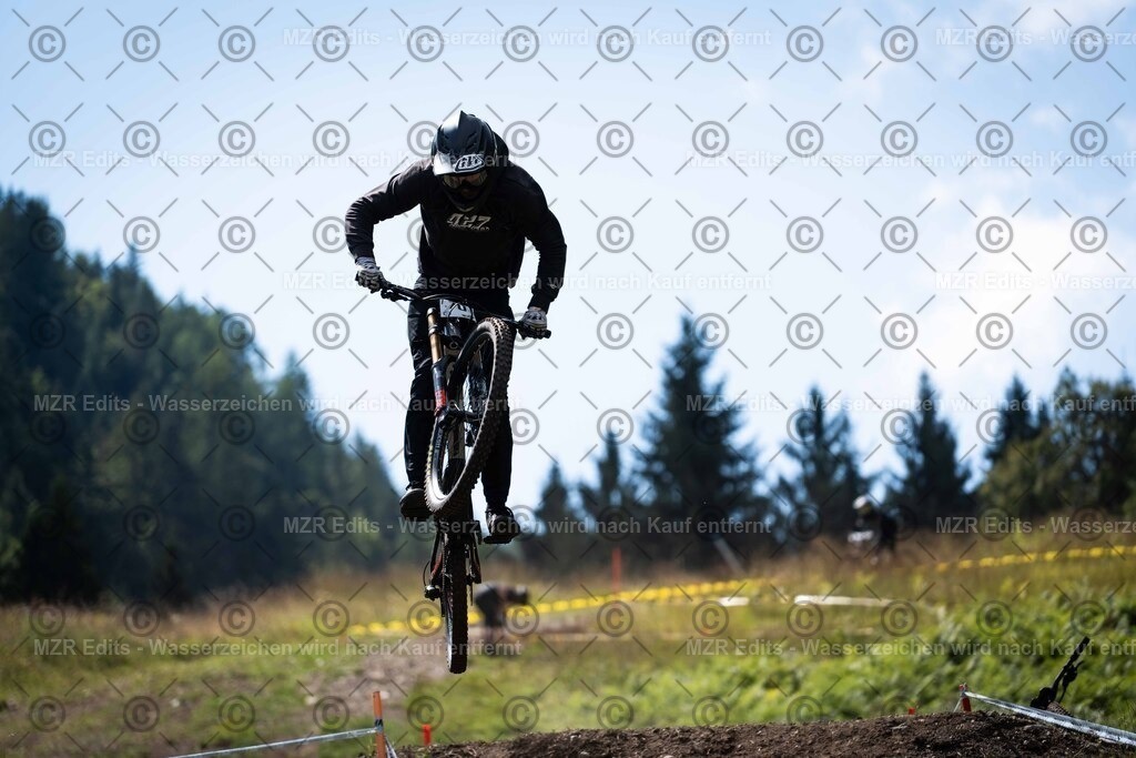 x-224 | mzredits - Realisiert mit Pictrs.com