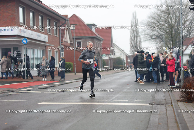 WMLA2552 | Bildershop "Sportfotograf-Oldenburg" mit Fotos von Sportevents in Oldenburg und Umzu. - Realisiert mit Pictrs.com